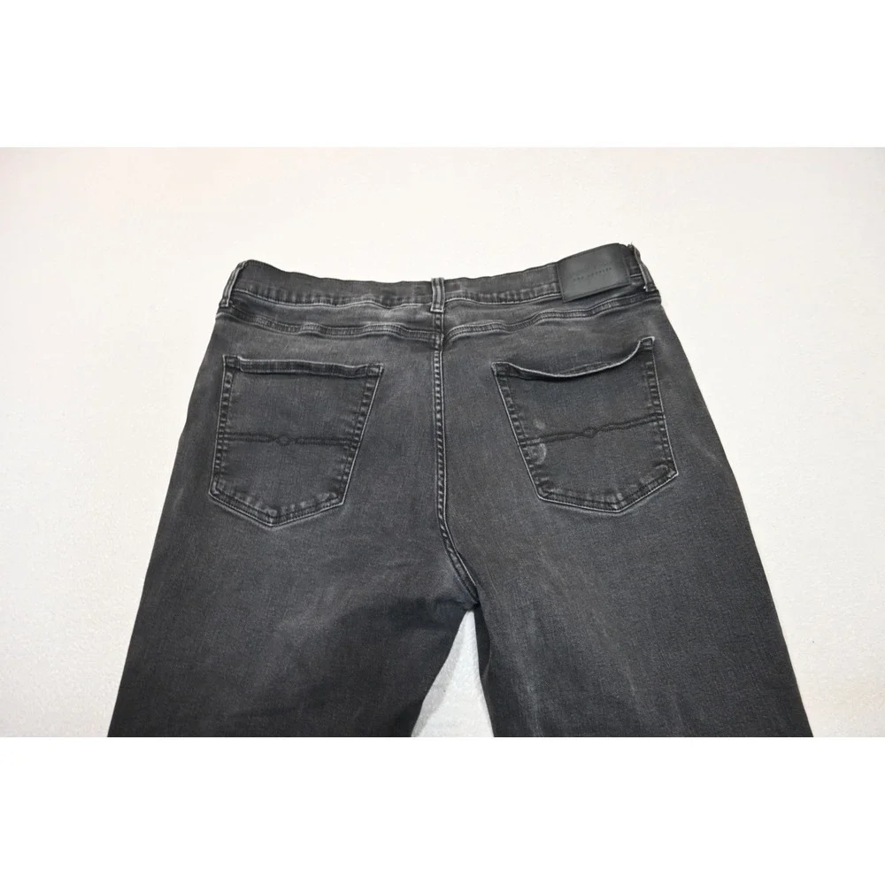 Lucky Brand 410 Athletic Straight Jeans Mens 40x32 Black Denim Excellent